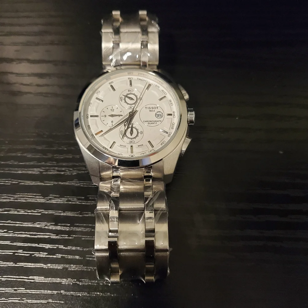 🔥NEW - Tissot Couturier Tachymeter Chronograph Quartz Men's Watch - Picture 2 of 4